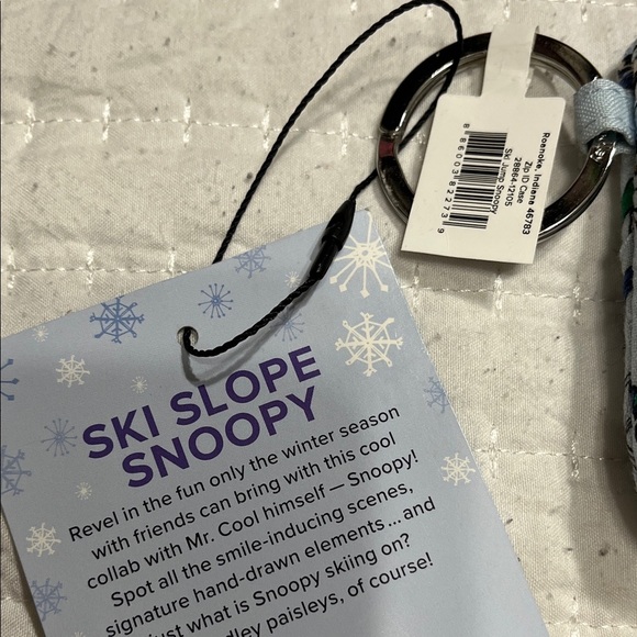 Vera Bradley Peanuts Snoopy Card Holder - Light Blue - Picture 3 of 3